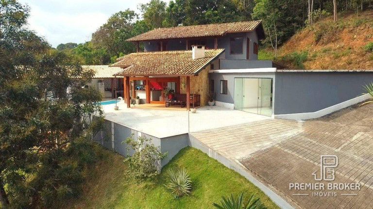 Imagem Casa com 4 Quartos à Venda, 600 m² em Quebra Frascos - Teresópolis Imagem Casa com 4 Quartos à Venda, 600 m² em Quebra Frascos - Teresópolis