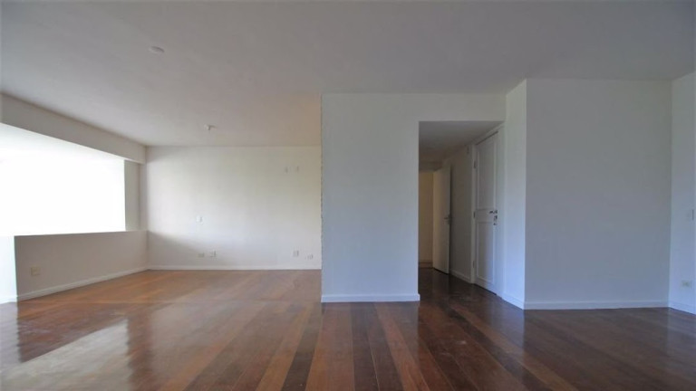 Imagem Apartamento com 3 Quartos à Venda, 185 m² em Real Parque - São Paulo Imagem Apartamento com 3 Quartos à Venda, 185 m² em Real Parque - São Paulo
