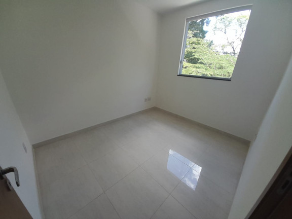 Imagem Apartamento com 2 Quartos à Venda, 56 m² em Caiapós - Contagem