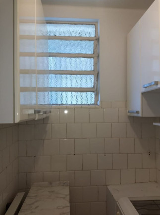 Imagem Apartamento com 1 Quarto à Venda, 30 m² em Centro Histórico - Porto Alegre Imagem Apartamento com 1 Quarto à Venda, 30 m² em Centro Histórico - Porto Alegre