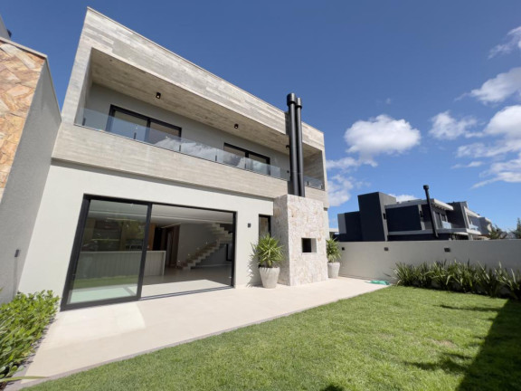 Imagem Casa com 4 Quartos à Venda, 218 m² em -- - Xangri-la Imagem Casa com 4 Quartos à Venda, 218 m² em -- - Xangri-la