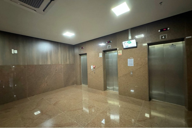Imagem Sala Comercial à Venda, 35 m² em Jardim Botânico - Porto Alegre Imagem Sala Comercial à Venda, 35 m² em Jardim Botânico - Porto Alegre