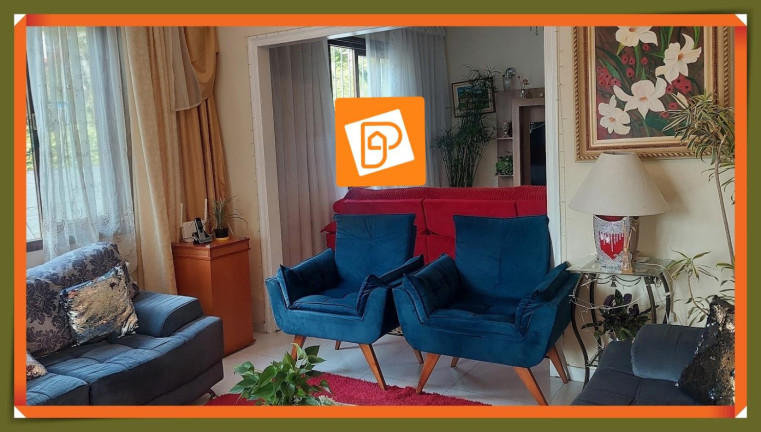 Imagem Casa com 3 Quartos à Venda, 100 m² em Centro - Petrópolis