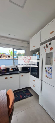 Imagem Casa com 3 Quartos à Venda, 400 m² em Mococa - Caraguatatuba Imagem Casa com 3 Quartos à Venda, 400 m² em Mococa - Caraguatatuba