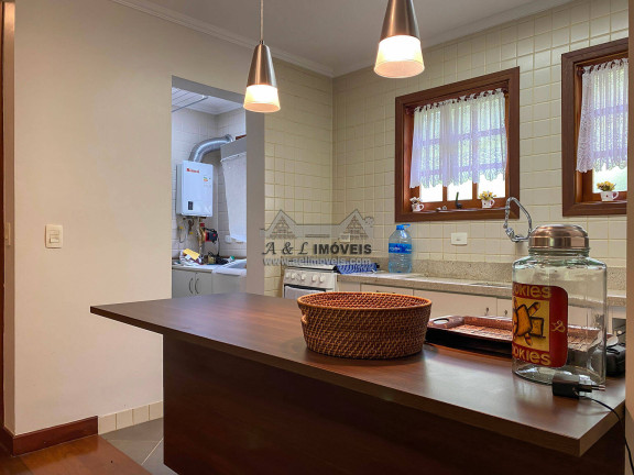 Imagem Apartamento com 3 Quartos à Venda, 103 m² em Vila Floresta - Campos Do Jordão