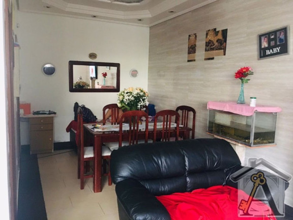 Imagem Casa com 3 Quartos à Venda, 163 m² em Marapé - Santos