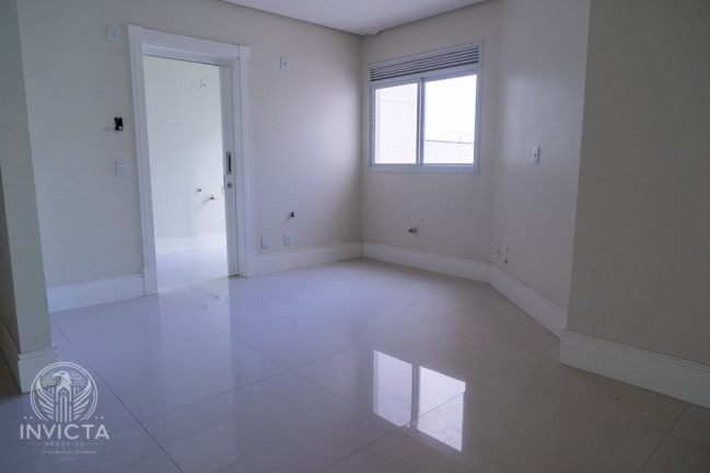 Imagem Apartamento com 3 Quartos à Venda, 254 m² em Centro - Balneário Camboriú Imagem Apartamento com 3 Quartos à Venda, 254 m² em Centro - Balneário Camboriú