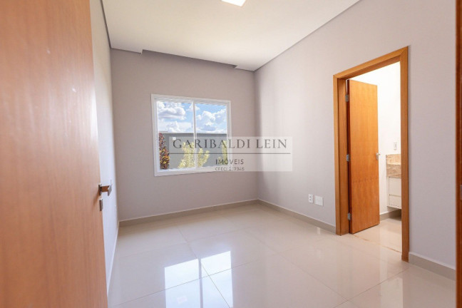 Imagem Casa com 3 Quartos à Venda, 169 m² em Jardim Residencial Viena - Indaiatuba Imagem Casa com 3 Quartos à Venda, 169 m² em Jardim Residencial Viena - Indaiatuba