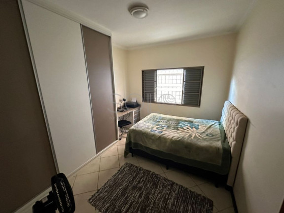 Imagem Sobrado com 3 Quartos à Venda, 261 m² em Jardim América (vila Xavier) - Araraquara Imagem Sobrado com 3 Quartos à Venda, 261 m² em Jardim América (vila Xavier) - Araraquara