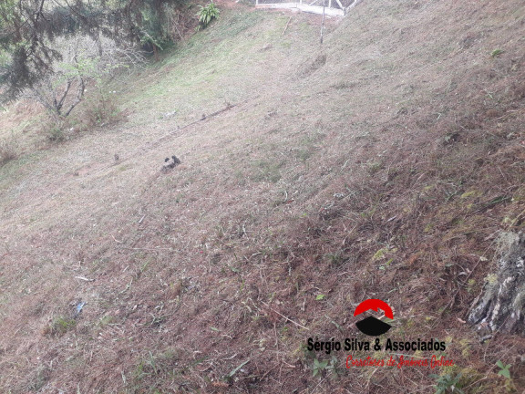 Terreno à Venda, 1 m² em Campos Do Jordão