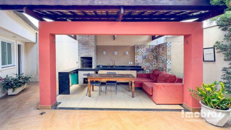 Imagem Casa com 3 Quartos à Venda, 140 m² em Engenheiro Luciano Cavalcante - Fortaleza