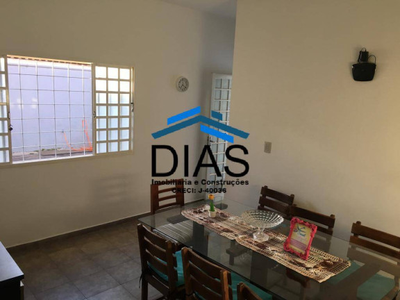 Imagem Casa com 3 Quartos à Venda, 528 m² em Vila José Bonifácio - Araraquara Imagem Casa com 3 Quartos à Venda, 528 m² em Vila José Bonifácio - Araraquara