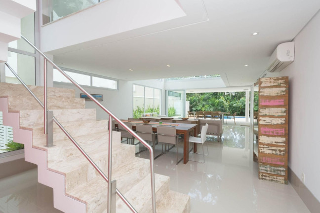 Imagem Casa com 4 Quartos à Venda, 360 m² em Riviera Módulo 24 - Bertioga