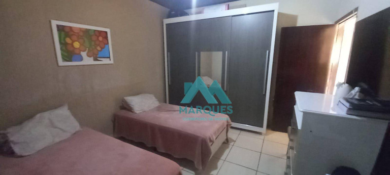 Imagem Casa com 2 Quartos à Venda, 130 m² em Vila Resende - Caçapava