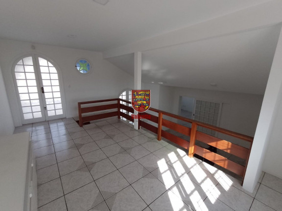 Imagem Casa com 3 Quartos à Venda, 428 m² em Estreito - Florianópolis Imagem Casa com 3 Quartos à Venda, 428 m² em Estreito - Florianópolis