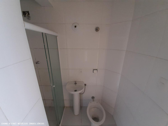 Kitnet com 1 Quarto para Alugar, 40 m² em Santa Efigênia - São Paulo