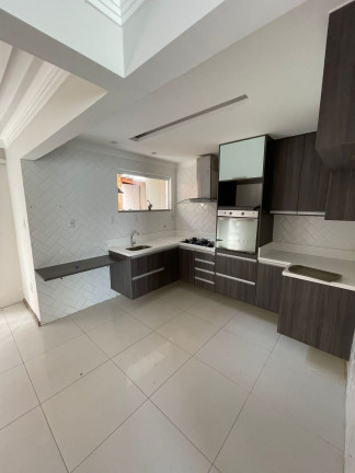 Imagem Casa com 3 Quartos à Venda, 160 m² em Ipitanga - Lauro De Freitas Imagem Casa com 3 Quartos à Venda, 160 m² em Ipitanga - Lauro De Freitas