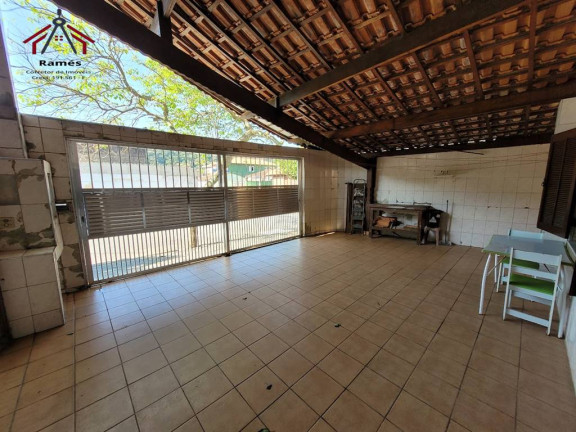 Imagem Casa com 2 Quartos à Venda, 120 m² em Canto Do Forte - Praia Grande