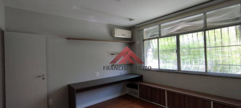 Imagem Apartamento com 2 Quartos à Venda, 74 m² em Icaraí - Niterói Imagem Apartamento com 2 Quartos à Venda, 74 m² em Icaraí - Niterói