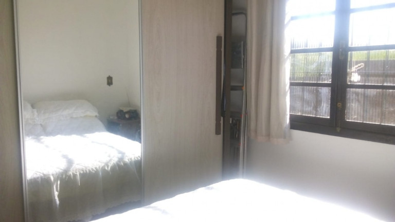 Imagem Casa com 3 Quartos à Venda, 250 m² em Jacareí Imagem Casa com 3 Quartos à Venda, 250 m² em Jacareí