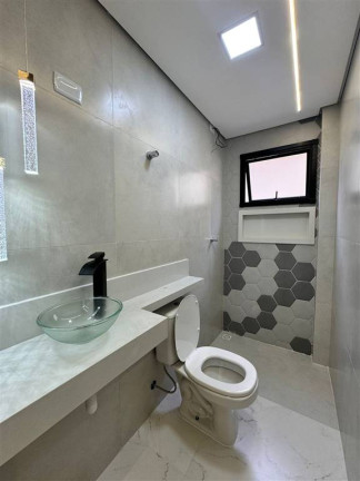 Imagem Casa com 4 Quartos à Venda, 160 m² em Guilhermina - Praia Grande