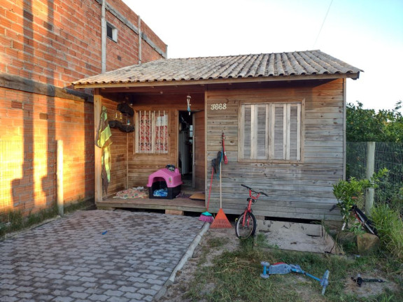Imagem Casa com 2 Quartos à Venda, 35 m² em Capão Novo - Capao Da Canoa Imagem Casa com 2 Quartos à Venda, 35 m² em Capão Novo - Capao Da Canoa