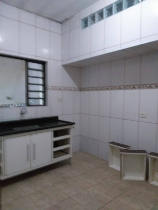 Imagem Casa com 7 Quartos à Venda, em Jd Campanario - Diadema Imagem Casa com 7 Quartos à Venda, em Jd Campanario - Diadema