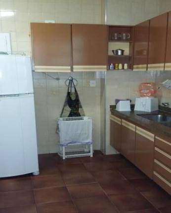 Imagem Apartamento com 4 Quartos à Venda, 142 m² em Pitangueiras - Guarujá