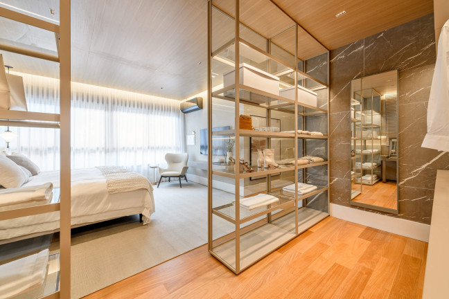 Imagem Imóvel com 3 Quartos à Venda, 230 m² em Petrópolis - Porto Alegre Imagem Imóvel com 3 Quartos à Venda, 230 m² em Petrópolis - Porto Alegre