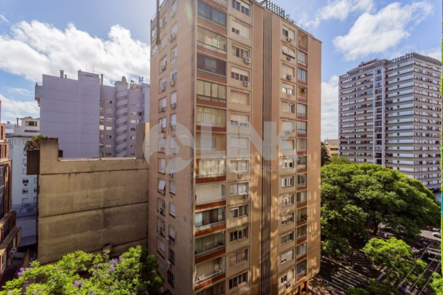 Imagem Apartamento com 2 Quartos à Venda, 105 m² em Moinhos De Vento - Porto Alegre