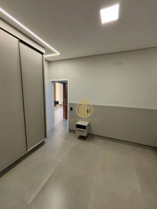 Imagem Casa com 3 Quartos à Venda, 260 m² em Jardim Valência - Ribeirão Preto Imagem Casa com 3 Quartos à Venda, 260 m² em Jardim Valência - Ribeirão Preto