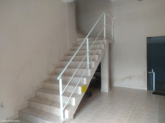 Imagem Sobrado com 3 Quartos à Venda, 212 m² em Vila Noêmia - Mauá