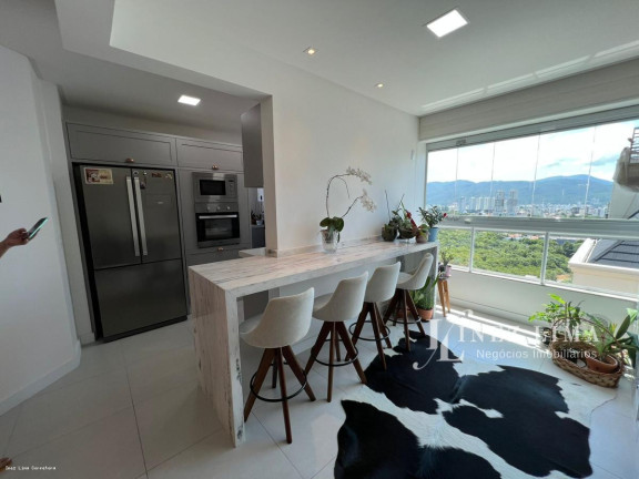 Imagem Apartamento com 3 Quartos à Venda, 110 m² em Meia Praia - Itapema Imagem Apartamento com 3 Quartos à Venda, 110 m² em Meia Praia - Itapema