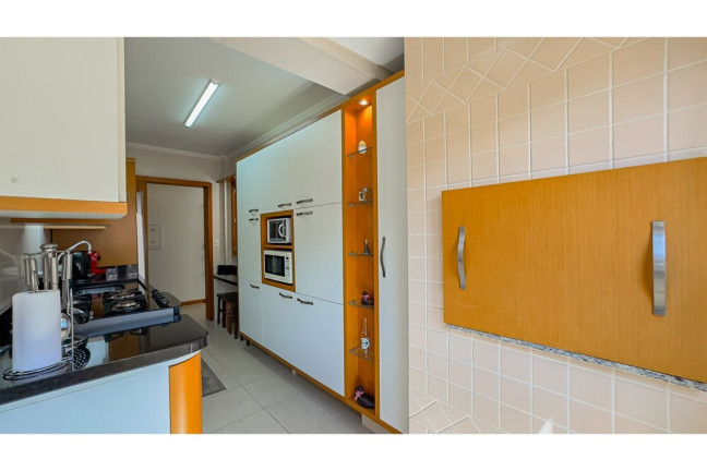 Imagem Imóvel com 2 Quartos à Venda, 100 m² em Petrópolis - Porto Alegre Imagem Imóvel com 2 Quartos à Venda, 100 m² em Petrópolis - Porto Alegre