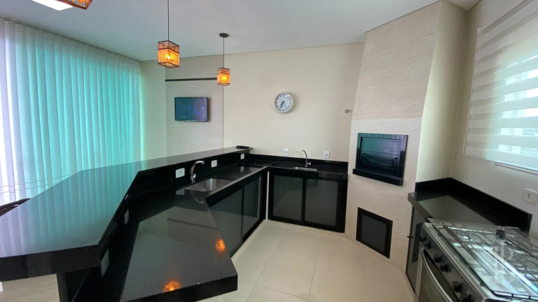 Imagem Casa com 3 Quartos à Venda, 387 m² em Cedros - Camboriú