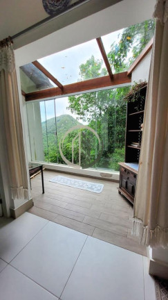 Imagem Casa com 3 Quartos à Venda, 247 m² em Enseada - Guarujá