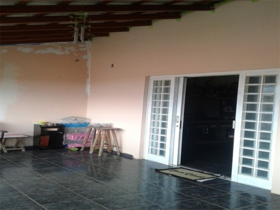 Imagem Sobrado com 1 Quarto à Venda, 140 m² em Pq. Dos Principes - Jacareí Imagem Sobrado com 1 Quarto à Venda, 140 m² em Pq. Dos Principes - Jacareí