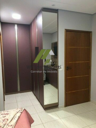 Imagem Casa com 3 Quartos à Venda, 155 m²