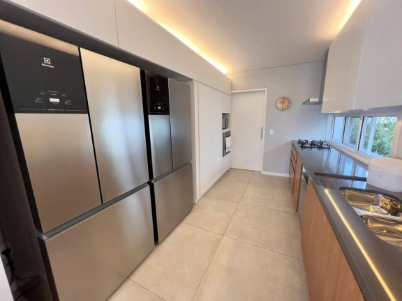 Imagem Casa à Venda, 540 m² em Xangri-lá Imagem Casa à Venda, 540 m² em Xangri-lá