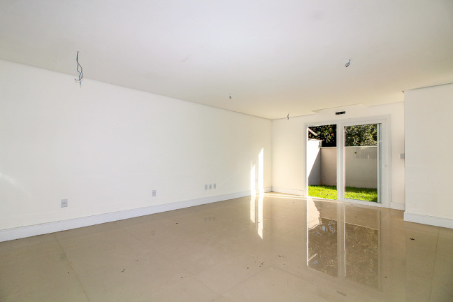Imagem Casa de Condomínio com 3 Quartos à Venda, 197 m² em Tristeza - Porto Alegre