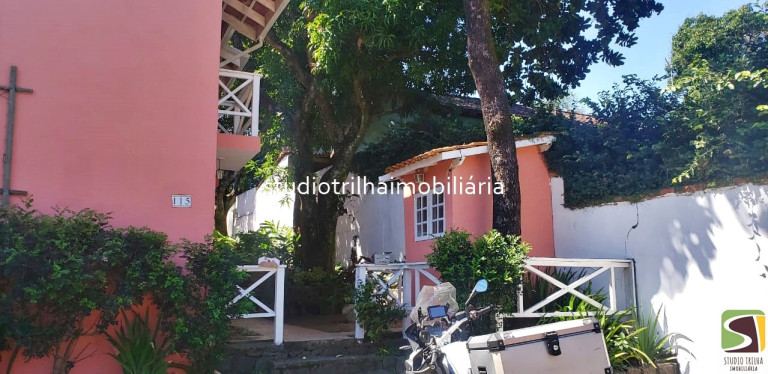 Imagem Casa com 7 Quartos à Venda, em Curral - Ilhabela Imagem Casa com 7 Quartos à Venda, em Curral - Ilhabela