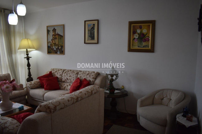 Imagem Imóvel com 2 Quartos à Venda, 93 m² em Região De Capivari - Campos Do Jordão Imagem Imóvel com 2 Quartos à Venda, 93 m² em Região De Capivari - Campos Do Jordão