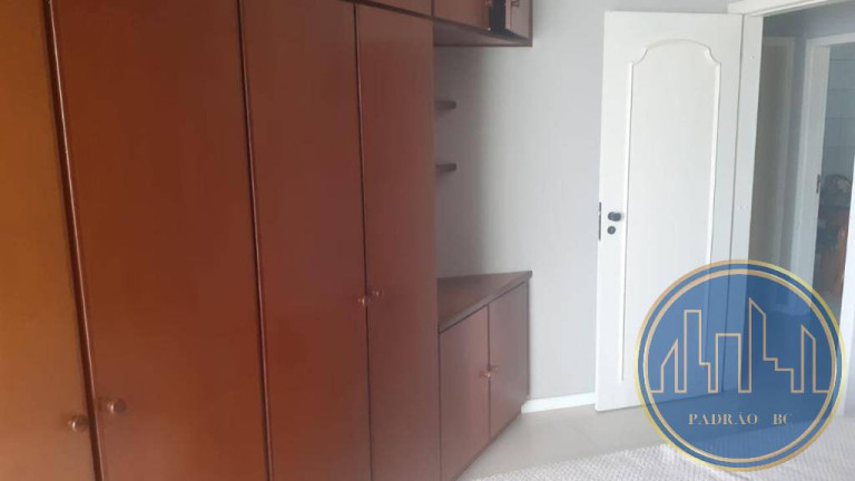 Imagem Apartamento com 3 Quartos para Temporada, em Centro - Balneário Camboriú Imagem Apartamento com 3 Quartos para Temporada, em Centro - Balneário Camboriú