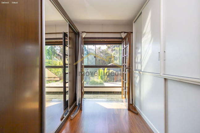 Imagem Casa com 5 Quartos à Venda, 452 m² em Vista Alegre - Curitiba