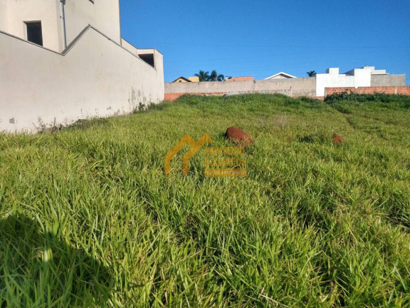 Terreno à Venda, 300 m² em Vila Nastri - Itapetininga