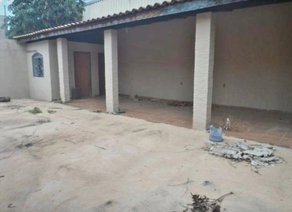 Imagem Casa com 3 Quartos à Venda, 360 m² em Centro Sul - Várzea Grande