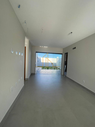 Imagem Casa de Condomínio com 3 Quartos à Venda, 200 m² em Campos Dos Goytacazes Imagem Casa de Condomínio com 3 Quartos à Venda, 200 m² em Campos Dos Goytacazes