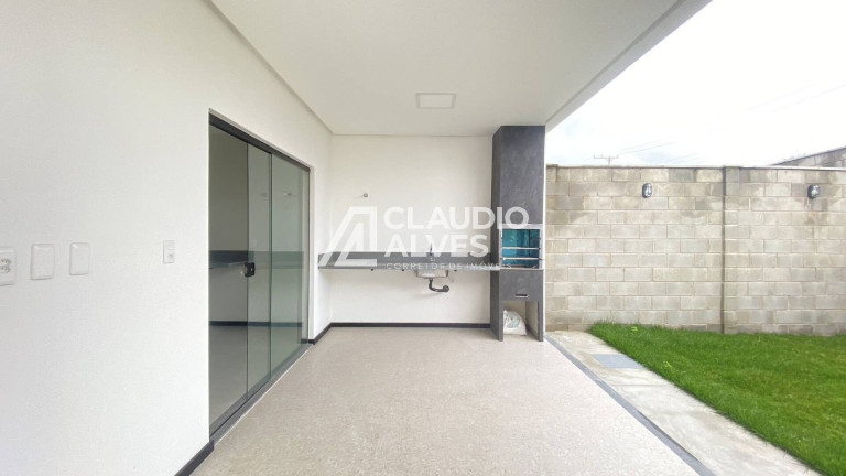 Imagem Casa com 3 Quartos à Venda, 145 m² em Sim - Feira De Santana Imagem Casa com 3 Quartos à Venda, 145 m² em Sim - Feira De Santana