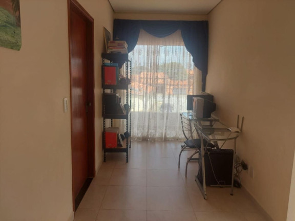 Imagem Sobrado com 4 Quartos à Venda, 385 m² em Jardim Portugal - São José Dos Campos Imagem Sobrado com 4 Quartos à Venda, 385 m² em Jardim Portugal - São José Dos Campos