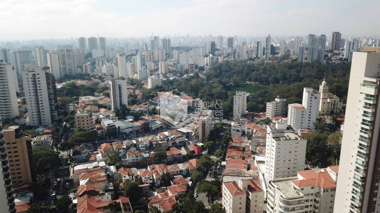 Imagem Apartamento com 4 Quartos à Venda, 184 m² em Aclimação - São Paulo Imagem Apartamento com 4 Quartos à Venda, 184 m² em Aclimação - São Paulo